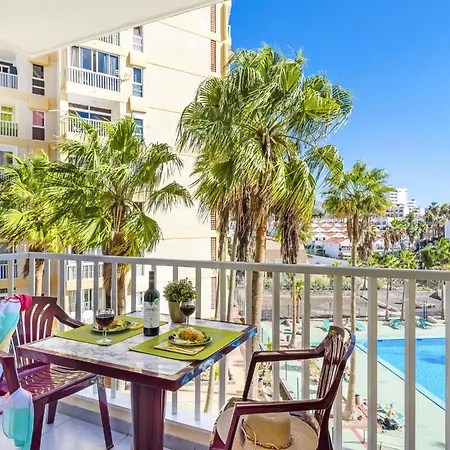 Comfy In Americas Air Condition Apartament